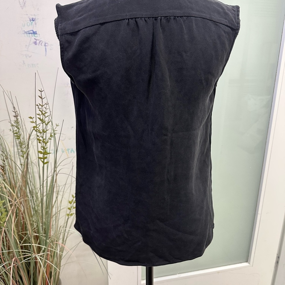 Black blouse - Picture 2 of 2